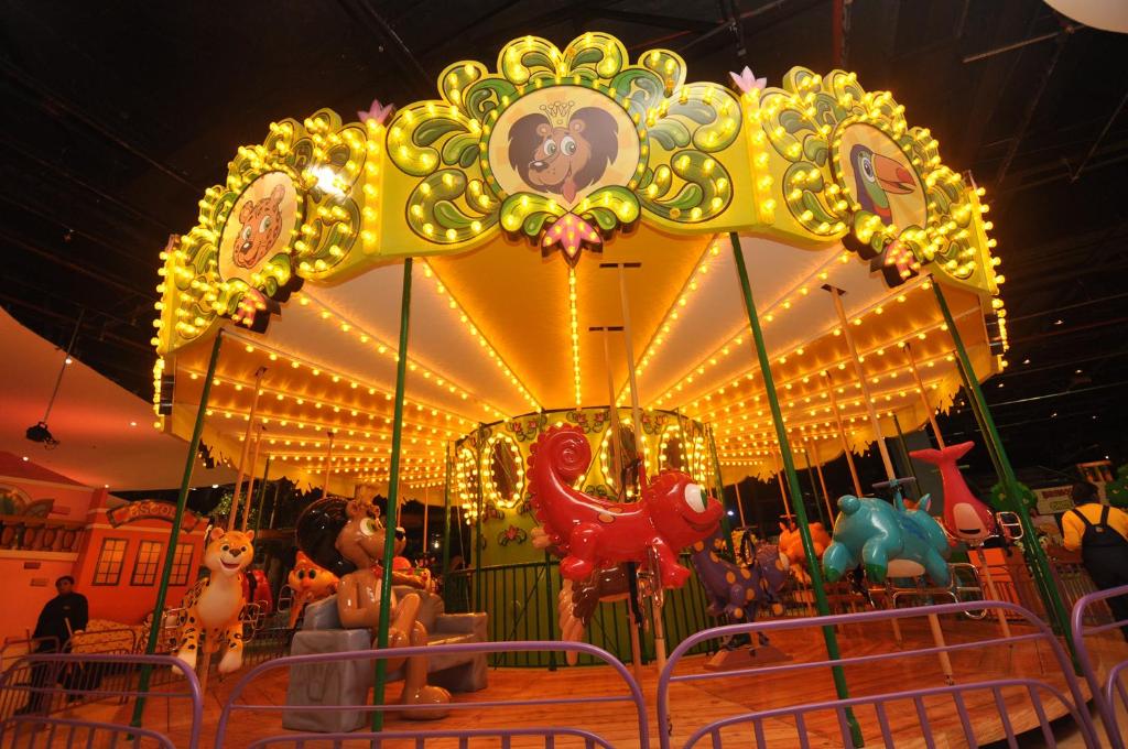  Sunny Interlagos Suite