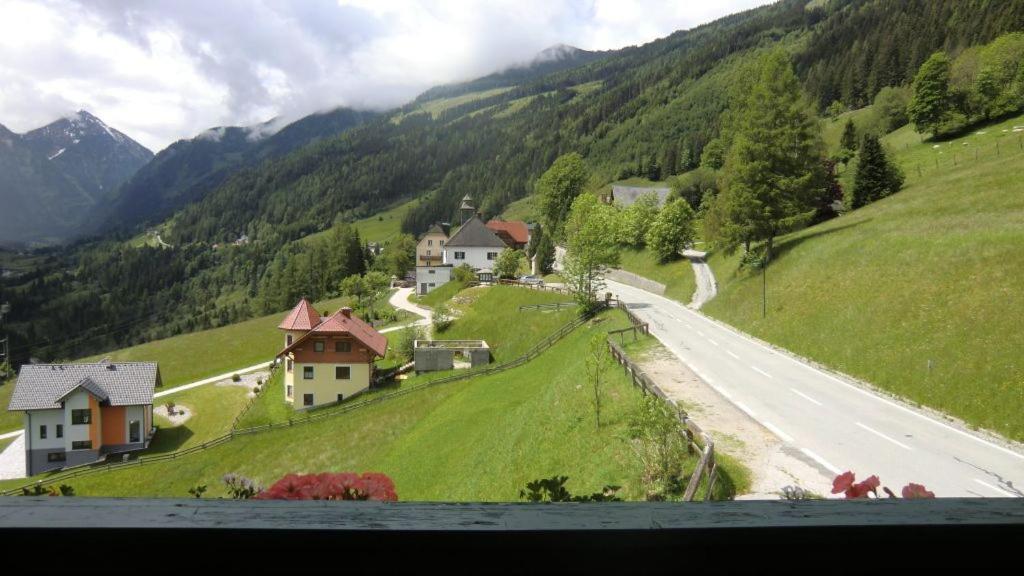 Pokrajina v okolici prenočišča