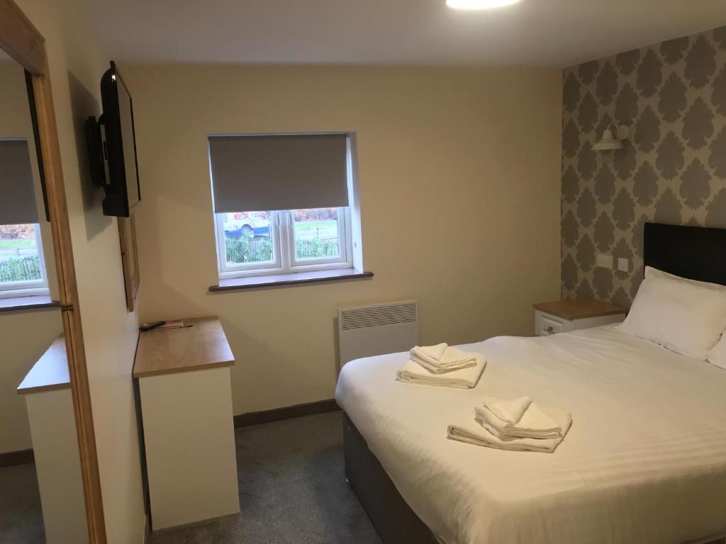 Alcester Inn - Deluxe King Room