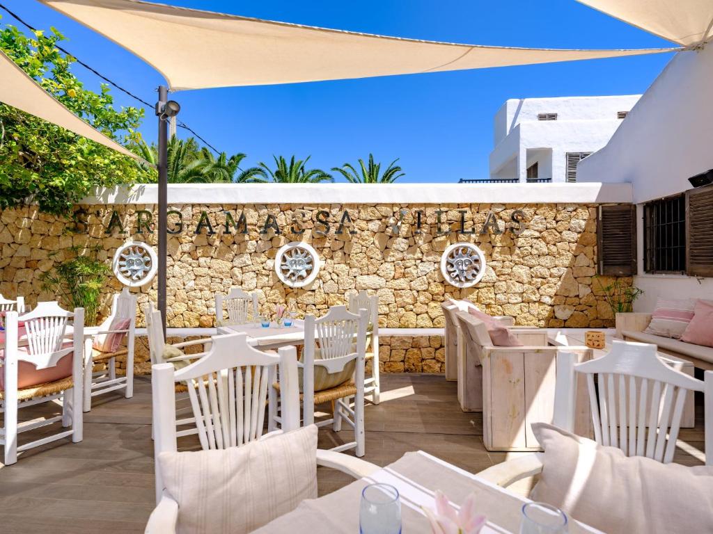 Fotografie z fotogalerie ubytování Villas S'Argamassa v destinaci Santa Eularia des Riu