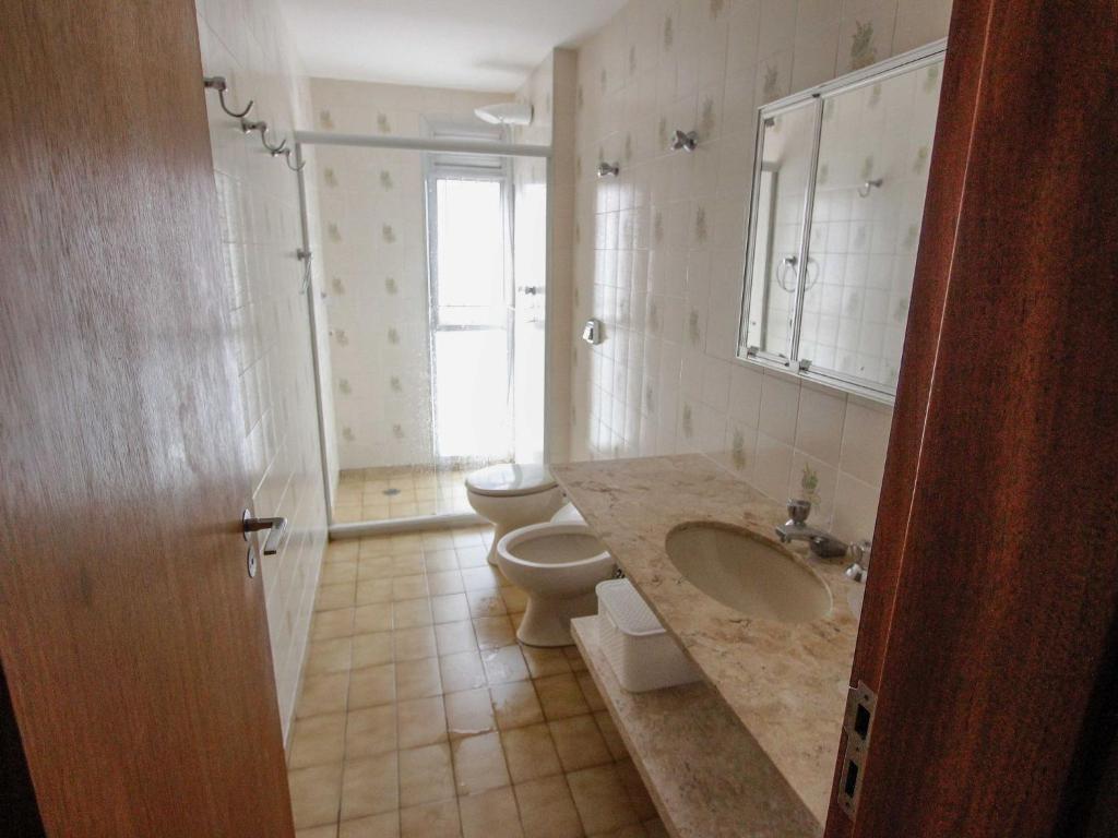  Apartamento a 150 metros da praia com piscina climatizada e sauna