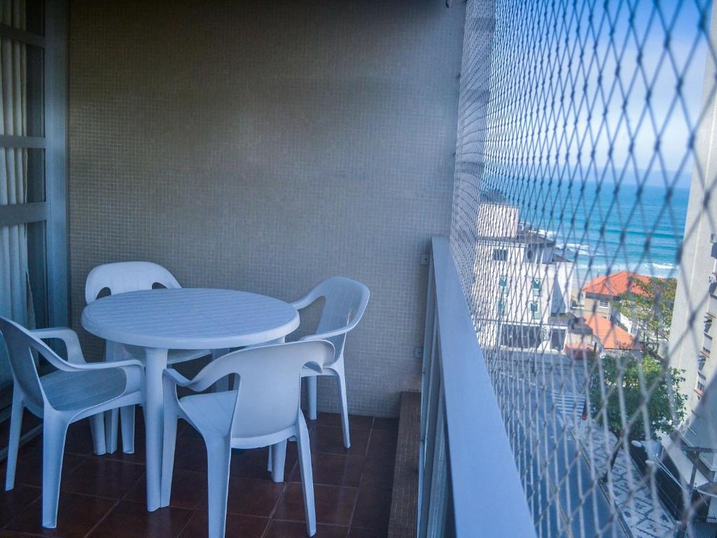  Apartamento a 150 metros da praia com piscina climatizada e sauna