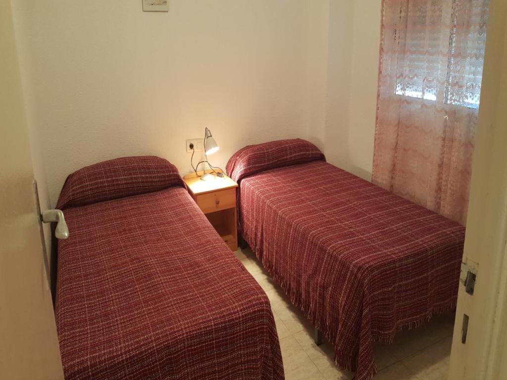 Apartment BENIDORM OFERT. APT LEVANTE BEACH, Benidorm, Spain ...