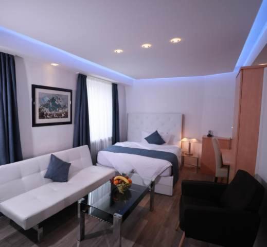 Hotel Savoy Bonn - Resim 2