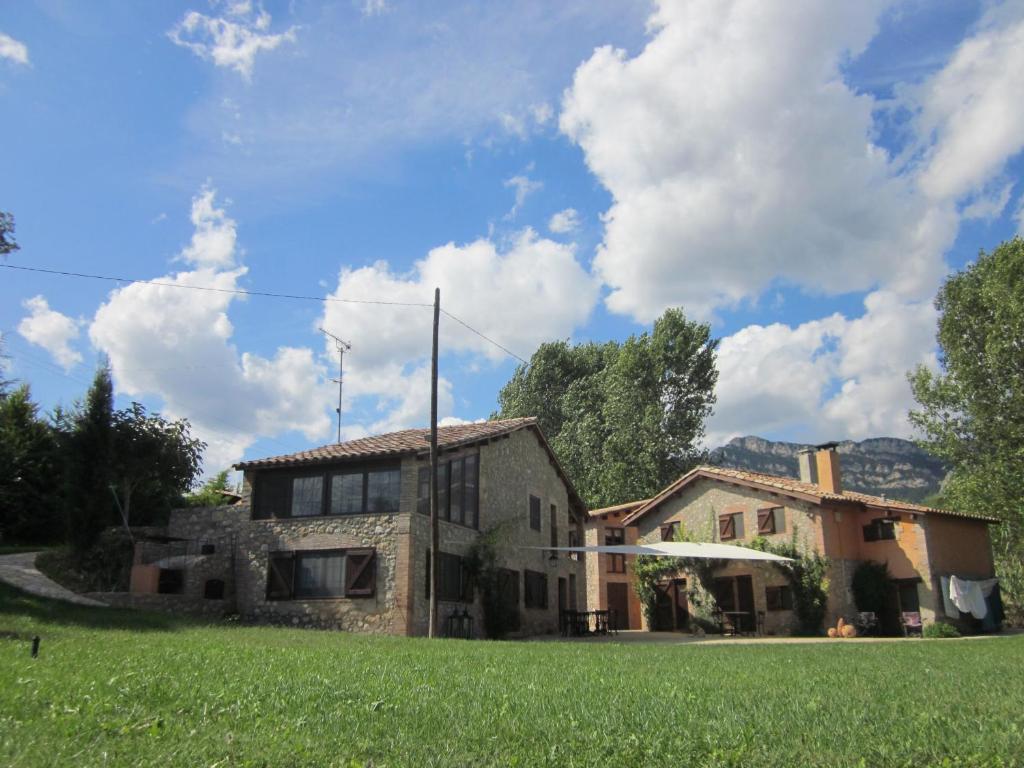 Сградата, в която се намира the country house