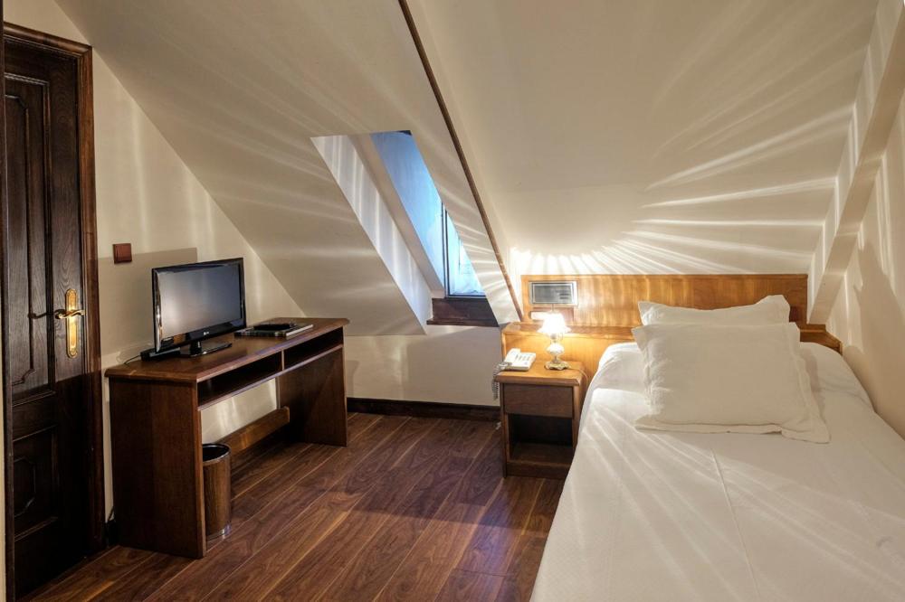 Palacio Arias - Standard Single Room