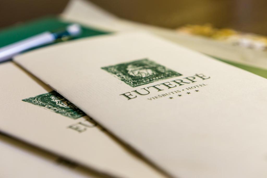 Certifikát, hodnocení, plakát nebo jiný dokument vystavený v ubytování Euterpe Hotel