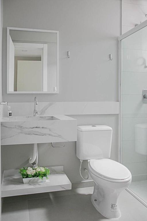  Apartamento Decorado e com Piscina