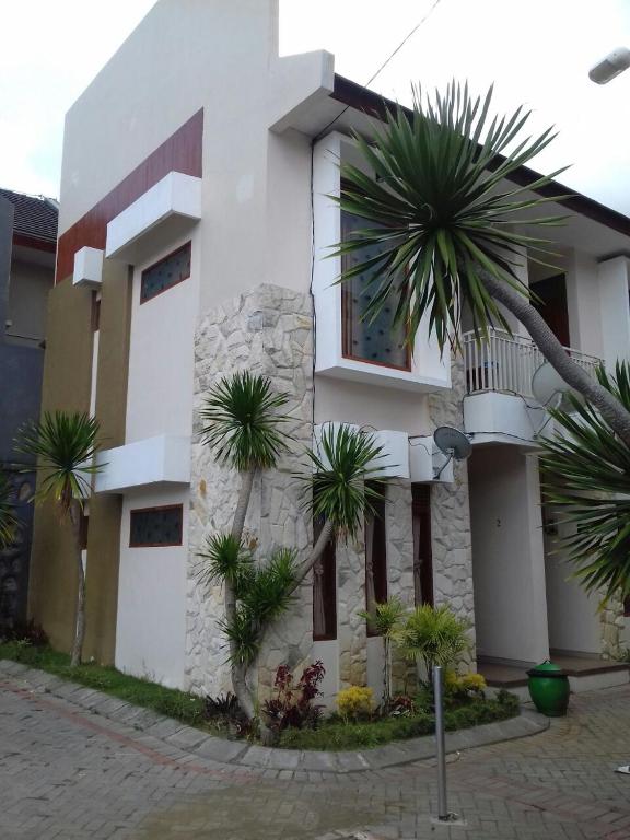 Villa Town House Batu