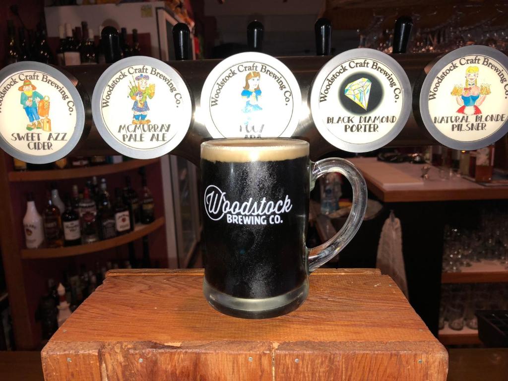 Woodstock Hotel - Resim 4