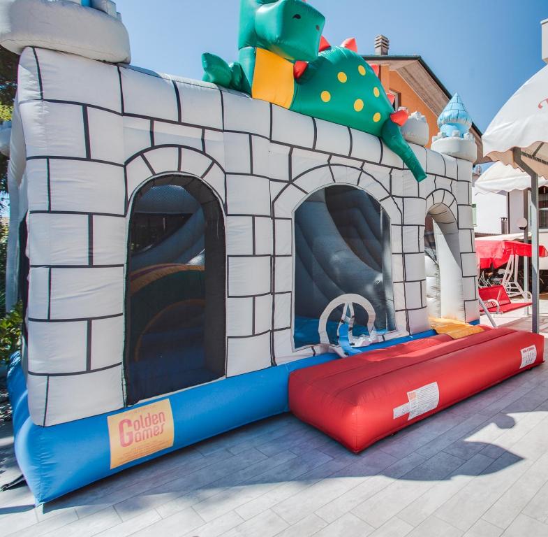 Bazén v ubytování Hotel Riz nebo v jeho okolí