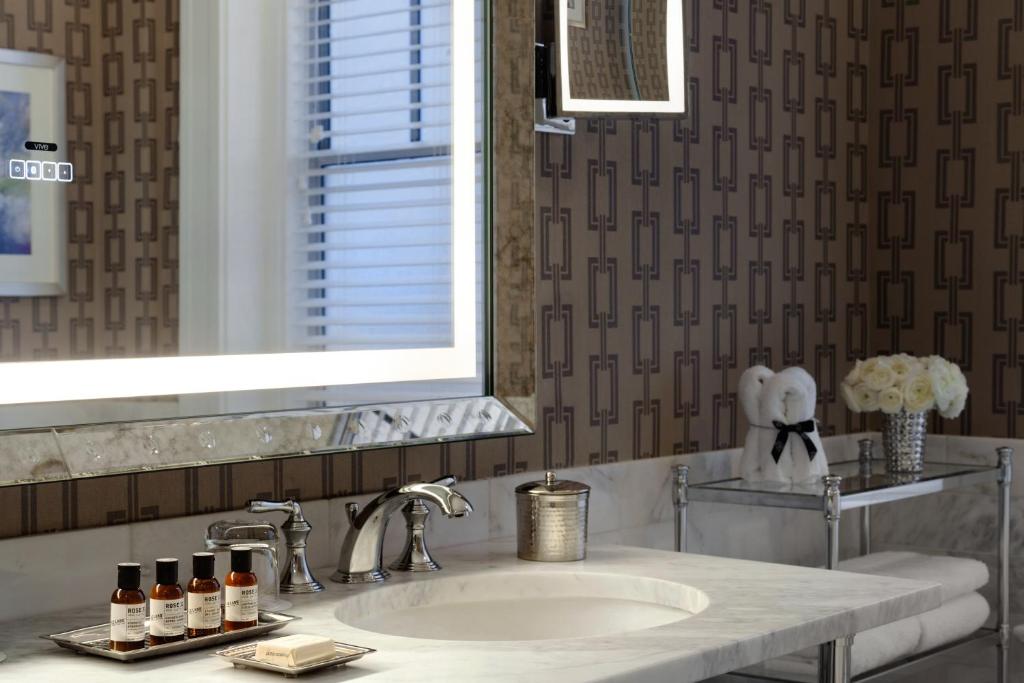 The Claremont Club & Spa, A Fairmont Hotel - 
