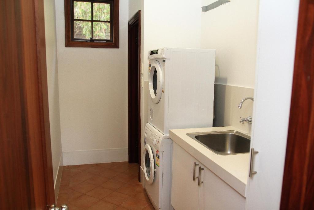 Kuchyň nebo kuchyňský kout v ubytování Riverglen Chalets