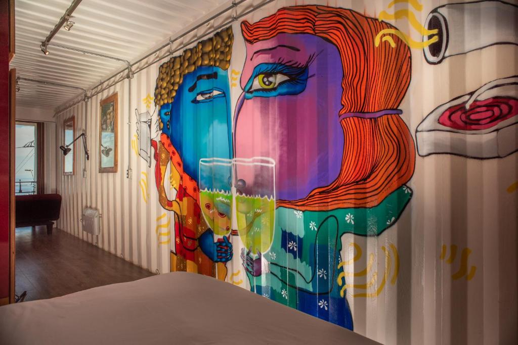 Mynd úr myndasafni af Hotel Winebox Valparaiso í Valparaiso