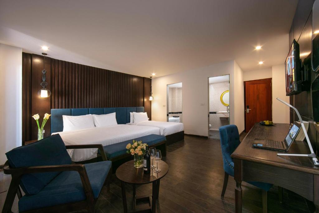 Azalea Parkview Hotel - Salle Quadruple