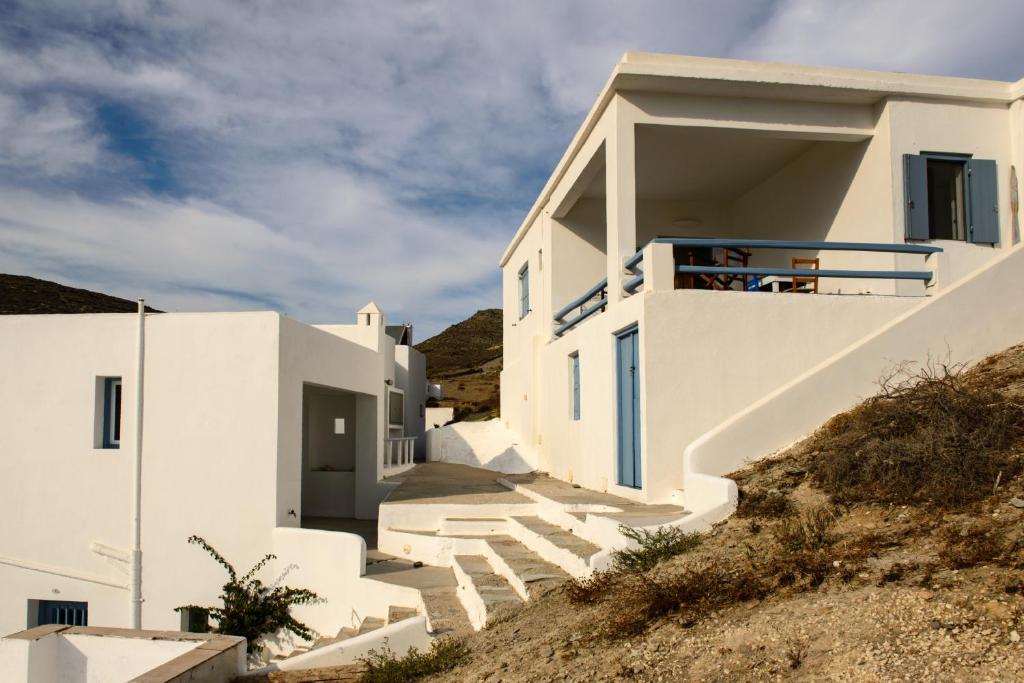 Foto dalla galleria di Perigiali Rooms & Apartments Folegandros ad Agali