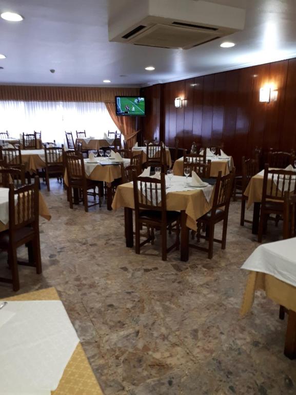 Restauracja lub miejsce do jedzenia w obiekcie Hotel 2 de mayo 2