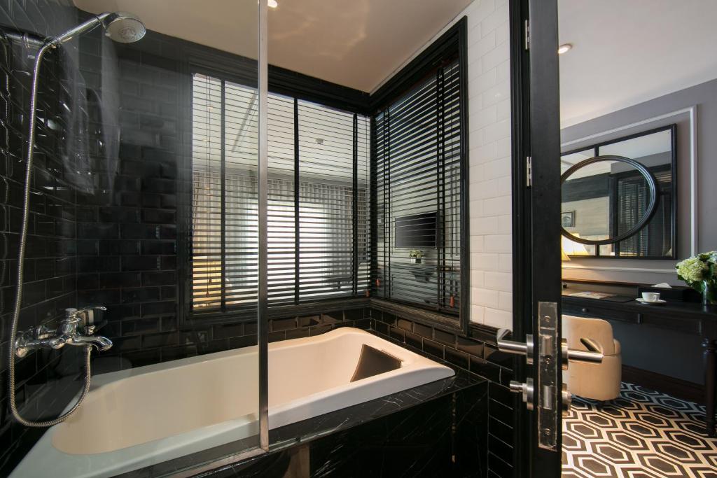 Suite Junior Nhìn Ra Thành Phố