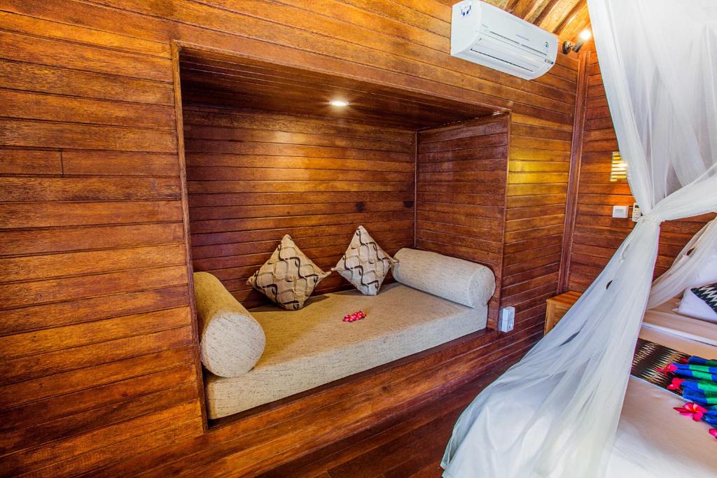 D'Coin Lembongan - 11