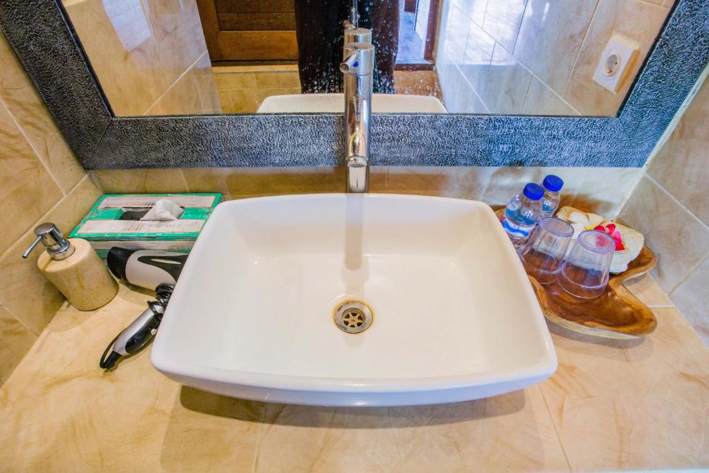 D'Coin Lembongan - 8