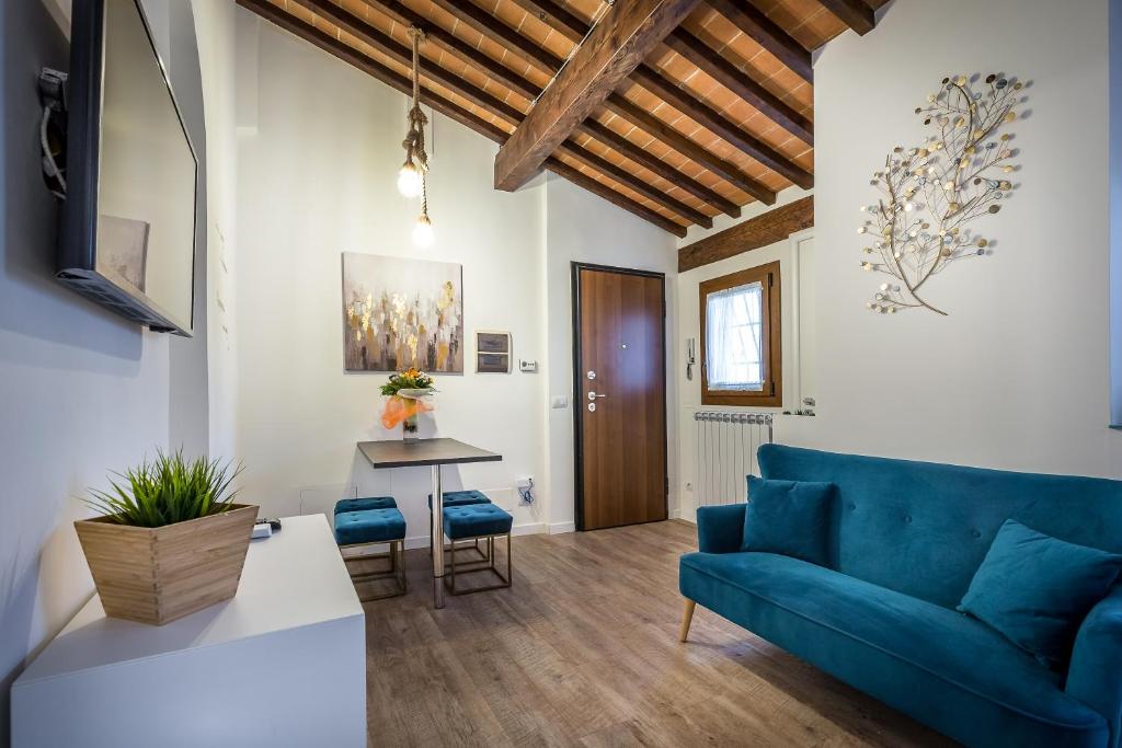 Central View Apartment