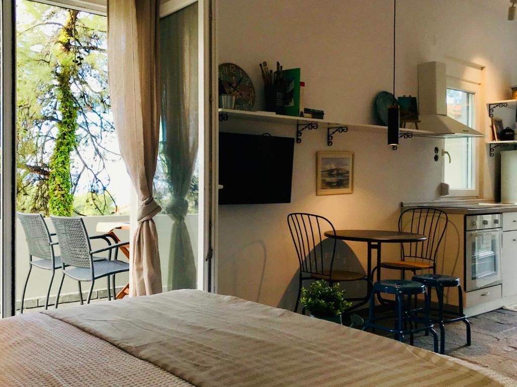 Kuchyň nebo kuchyňský kout v ubytování Armonia Villas