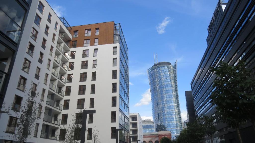 Vista Residence Spire - 13