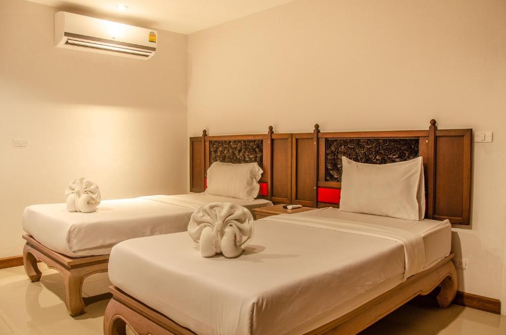 At Ruam Chok Hotel - Resim 42