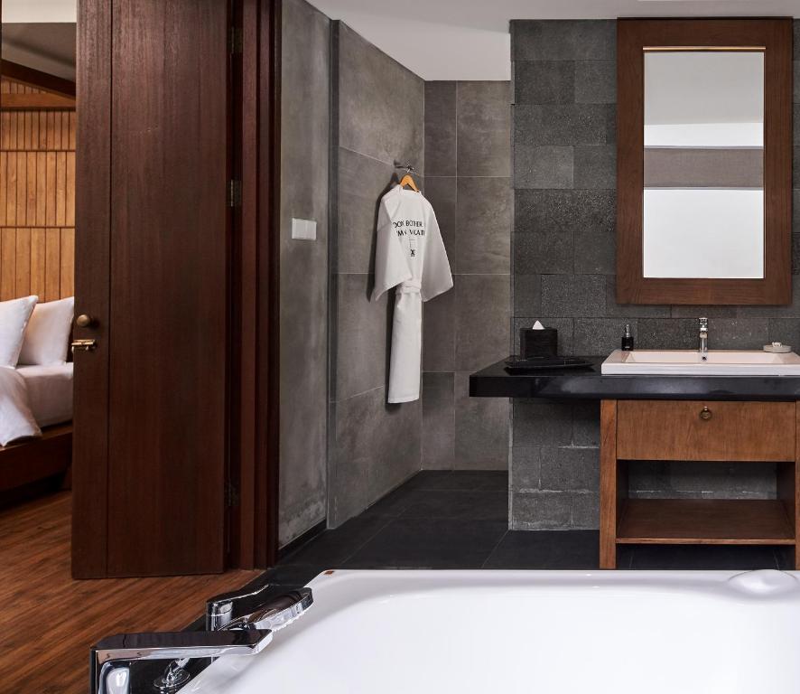 Cross Bali Breakers - 3