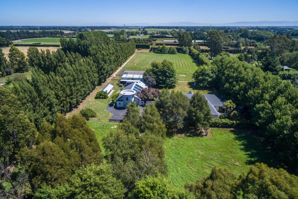 BOND ESTATE LUXURY ACCOMMODATION - Resim 14