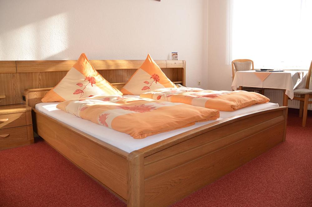 Postel nebo postele na pokoji v ubytování Hotel Rummeni
