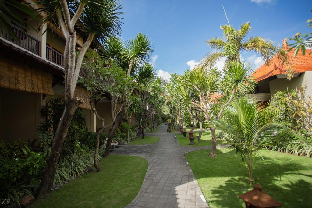Zahrada ubytování Kuta Puri Bungalows, Villas and Resort
