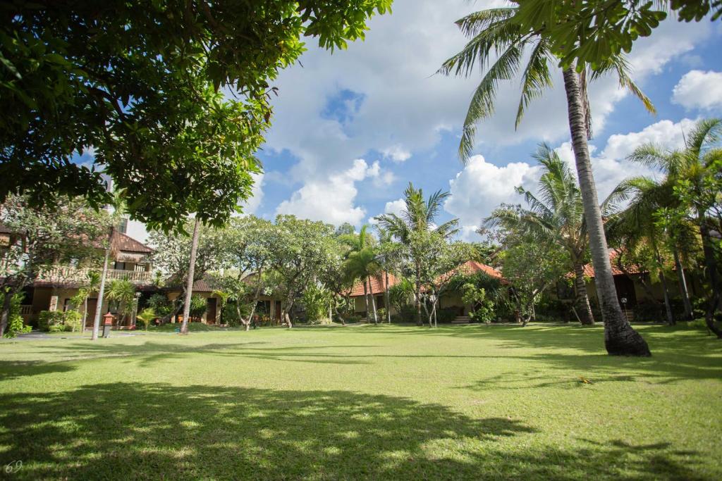 Zahrada ubytování Kuta Puri Bungalows, Villas and Resort