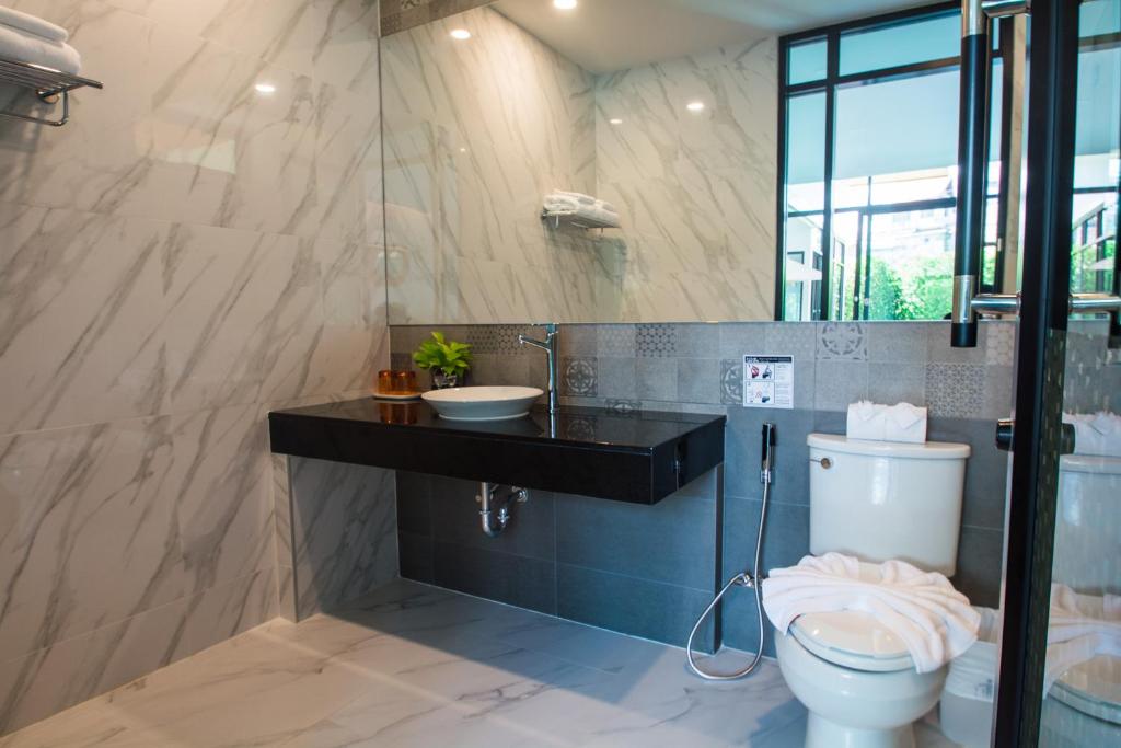 Good Night Pool Villa Phuket - SHA Plus - Resim 42