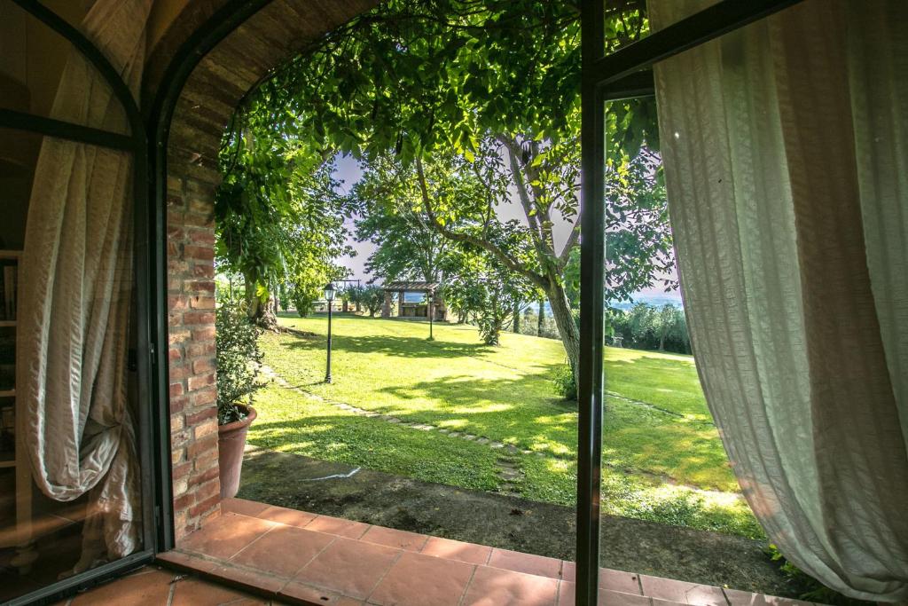 A garden outside Podere Biagio