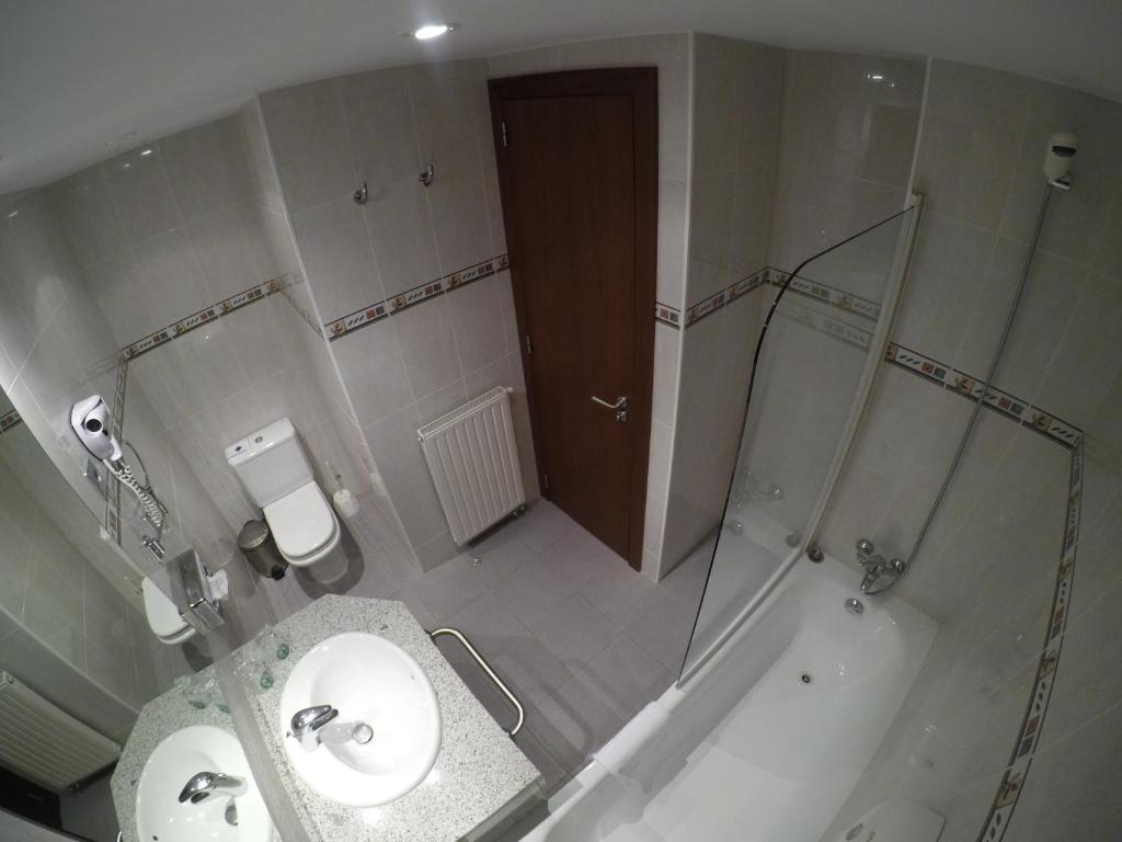 Koupelna v ubytování Apartamentos Turísticos Roc Del Castell