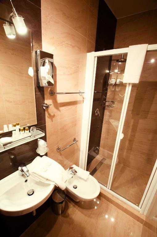 Koupelna v ubytování Hotel Fortna