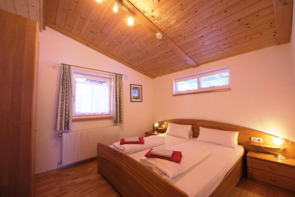 Postel nebo postele na pokoji v ubytování Appartements Oberdorfer