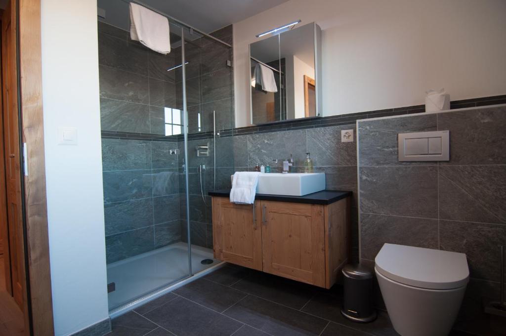 Chalet Riquet - Ski/in-out - Jacuzzi - Resim 25