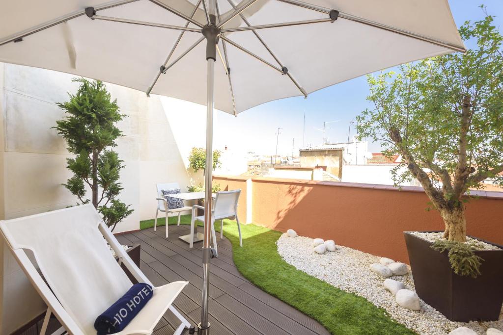 Boutique Hotel H10 Villa de la Reina - Resim 28