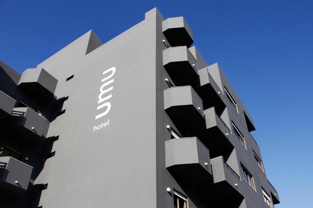 O edifício onde o hotel está situado