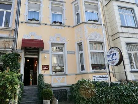 Exteriér nebo vchod ubytování Hotel Am Roonplatz