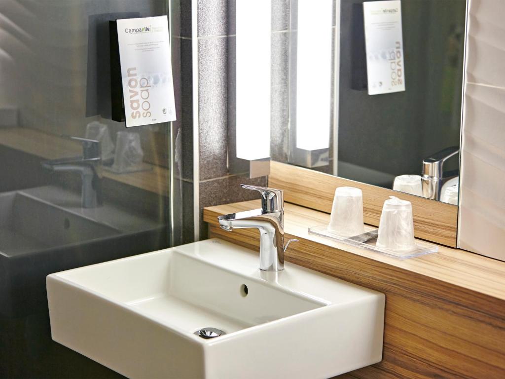 Campanile Dijon Nord - Toison D'or - Resim 29