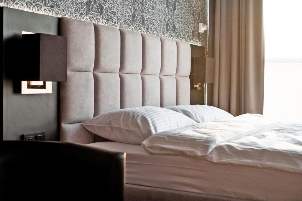 VoQue Apartments - 1