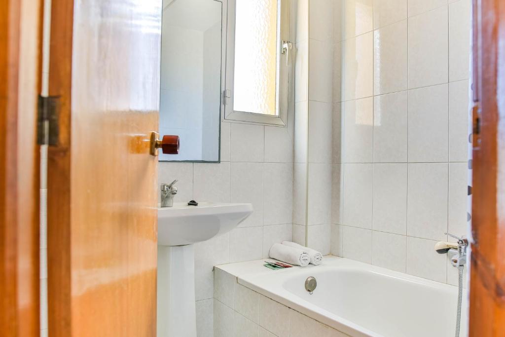 Hotel Iberico - Habitación Económica Doble O Twin