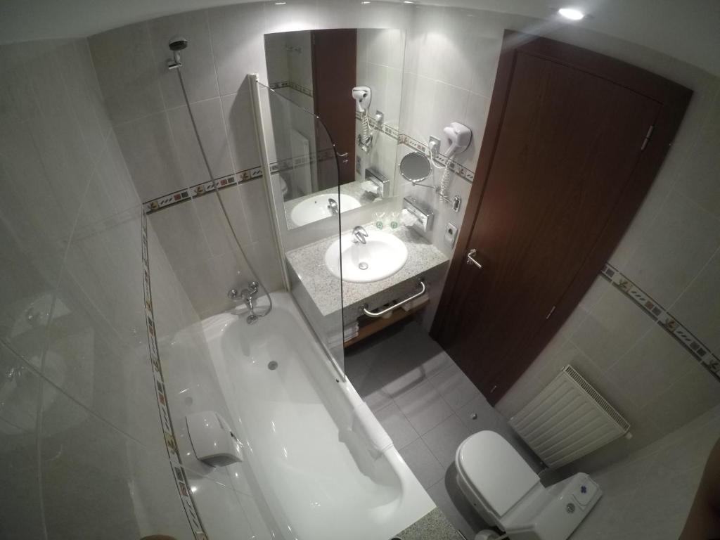 Koupelna v ubytování Apartamentos Turísticos Roc Del Castell