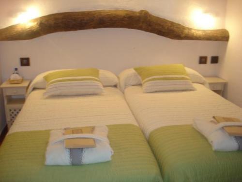Postel nebo postele na pokoji v ubytování Posada Real La Mula de los Arribes