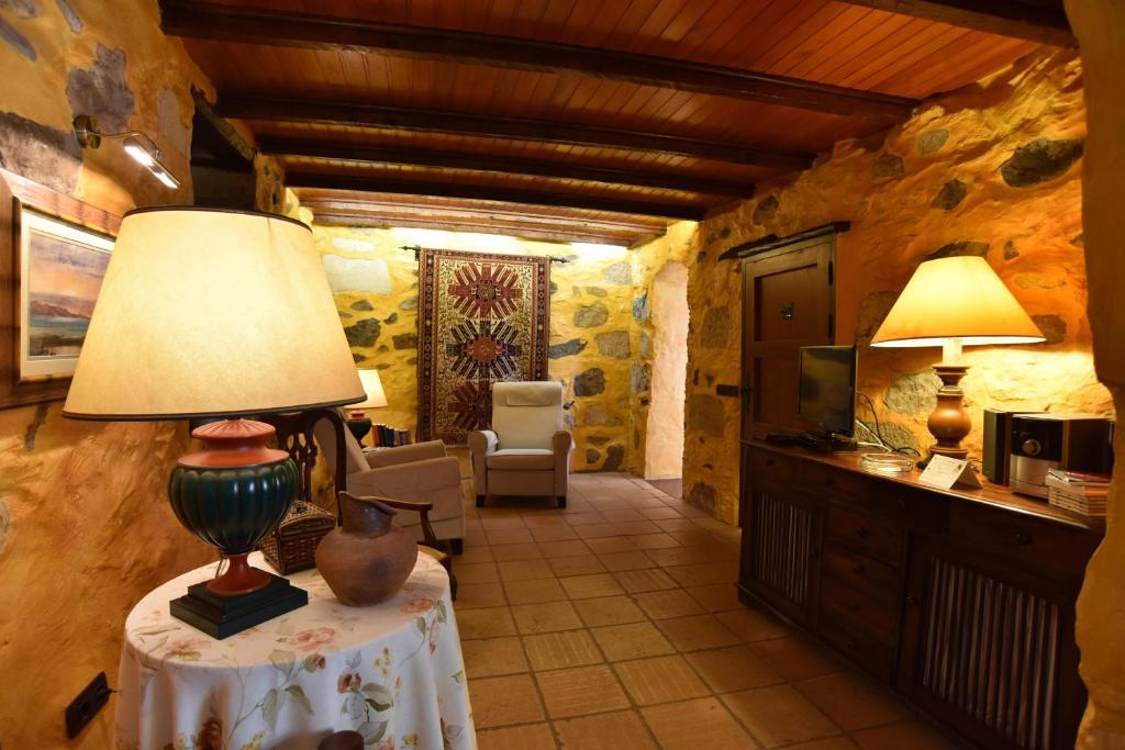 Część wypoczynkowa w obiekcie Casa Rural El Borbullón