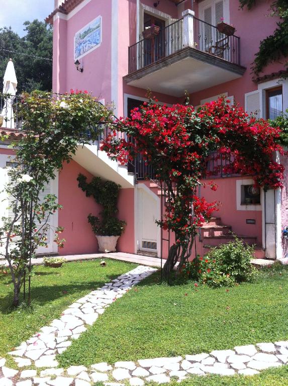Zahrada ubytování Bed and Breakfast Nefer