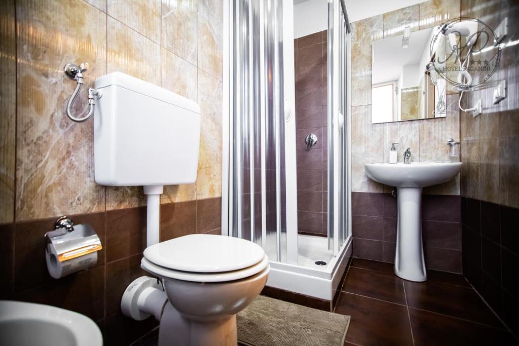 Kúpeľňa v ubytovaní Hotel Paganini